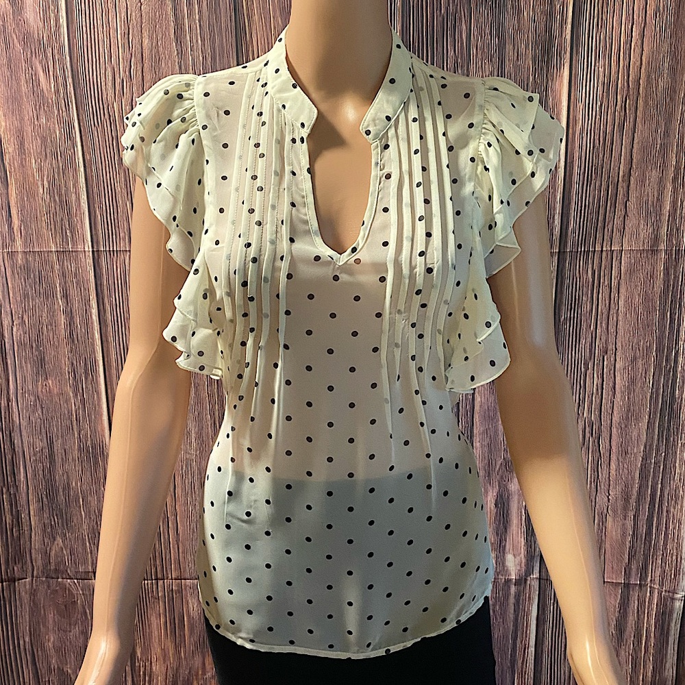 Elle size small white/cream & black polka dot ruffle sleeve business casual